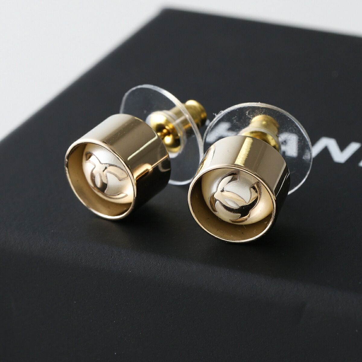 楽天市場】【最大2万円OFFクーポン対象・12/10-0時～】CHANEL シャネル