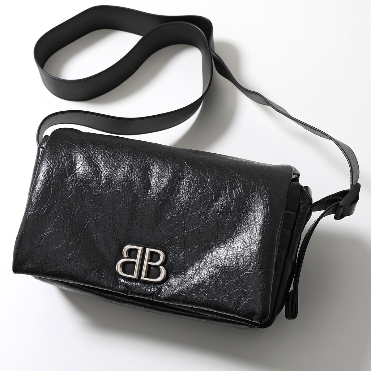 楽天市場】BALENCIAGA バレンシアガ クロスボディ EXPLORER POUCH