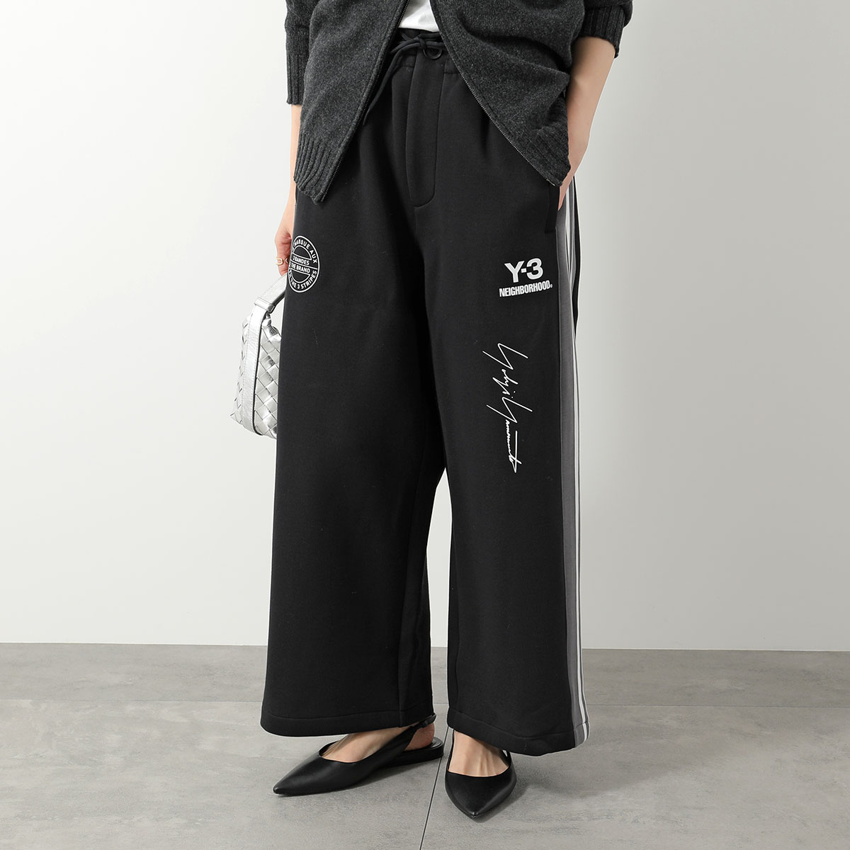 Y-3 x NEIGHBORHOOD ワイスリー ネイバーフッド トラックパンツ NBHD TRACK PANTS JW7002 レディース 3ストライプス ワイド ロゴ BLACK|インポートセレクトmusee