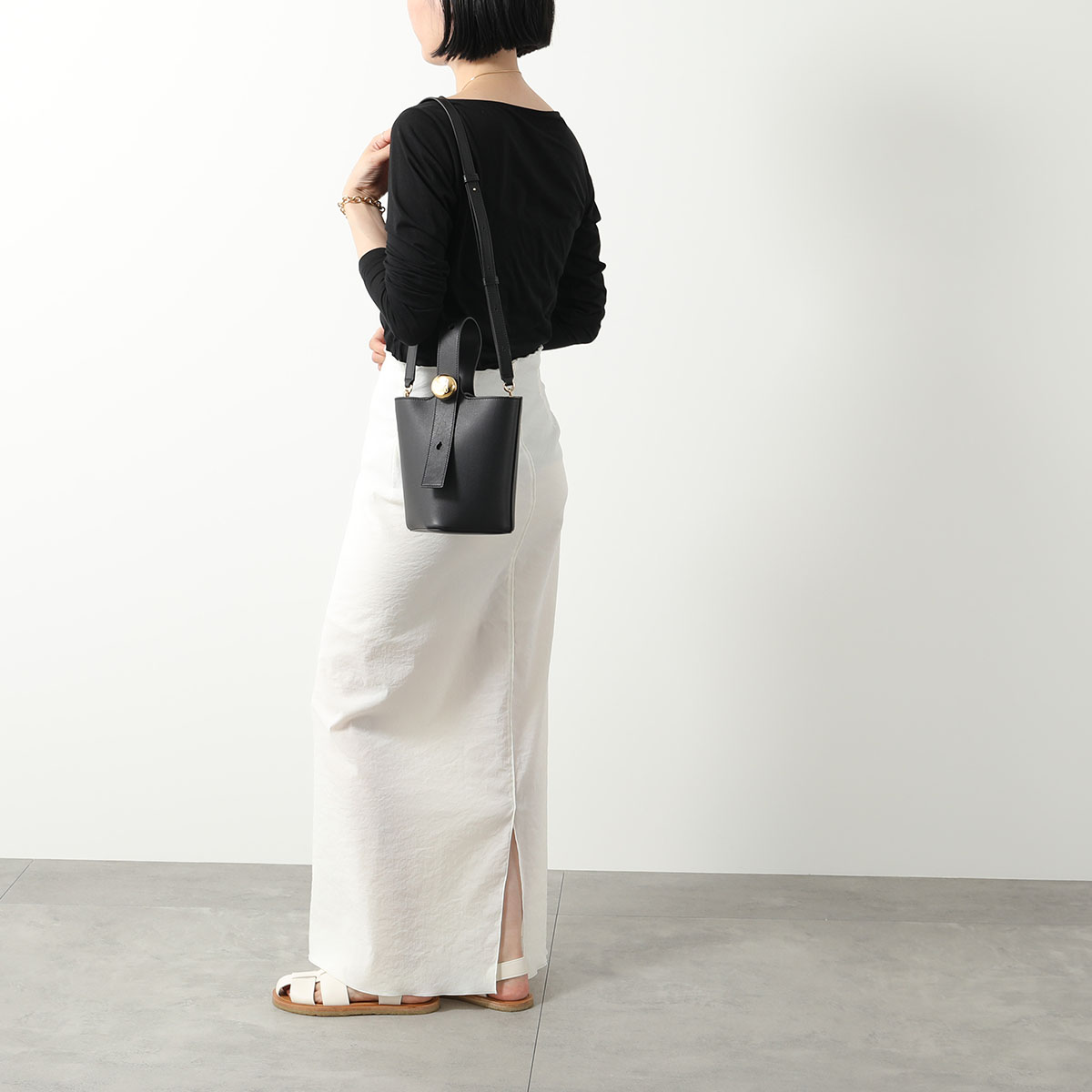 LOEWE ロエベ ハンドバッグ PEBBLE BUCKET MINI ペブル バケット ミニ