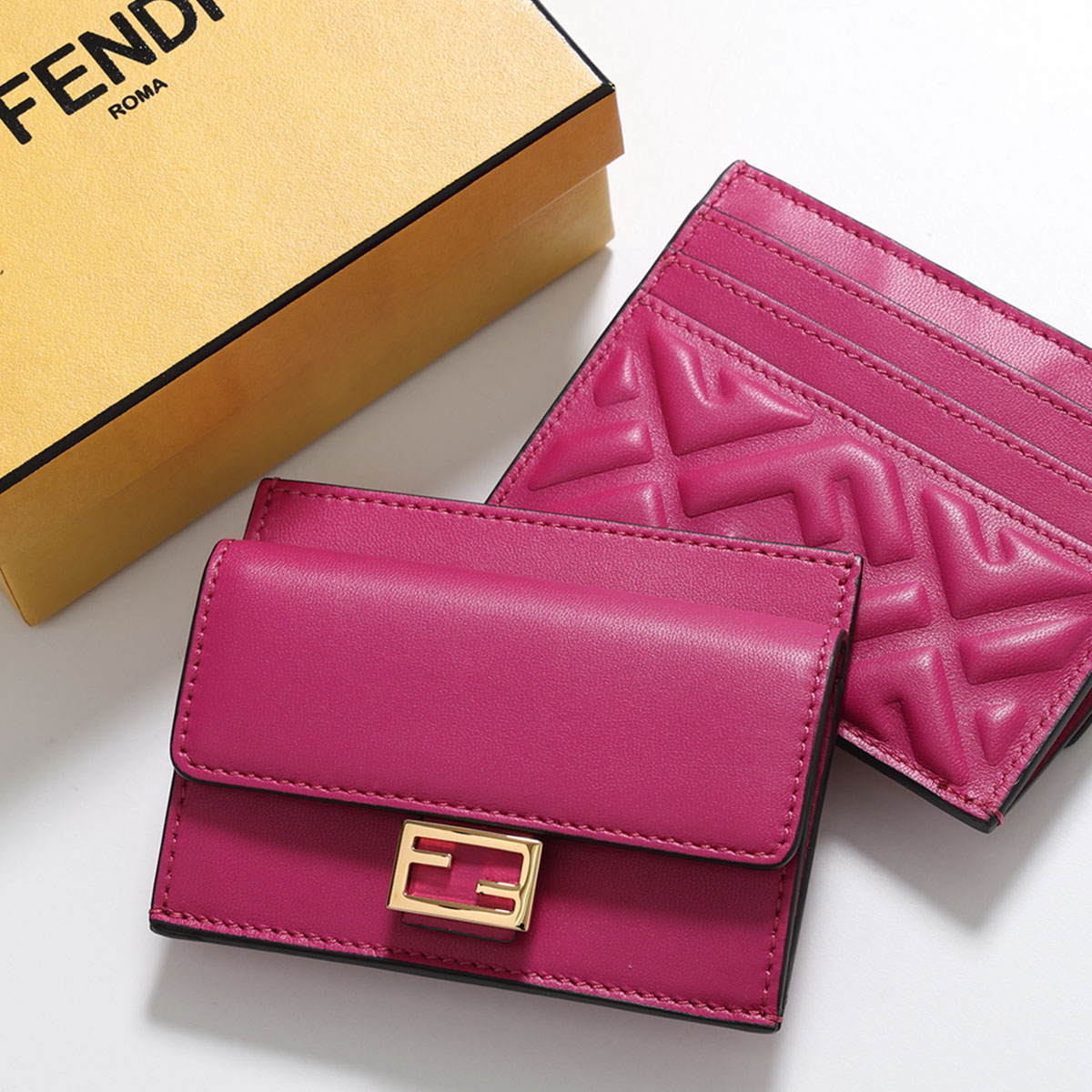 楽天市場】FENDI フェンディ FF Diamonds Zip Card Case FF