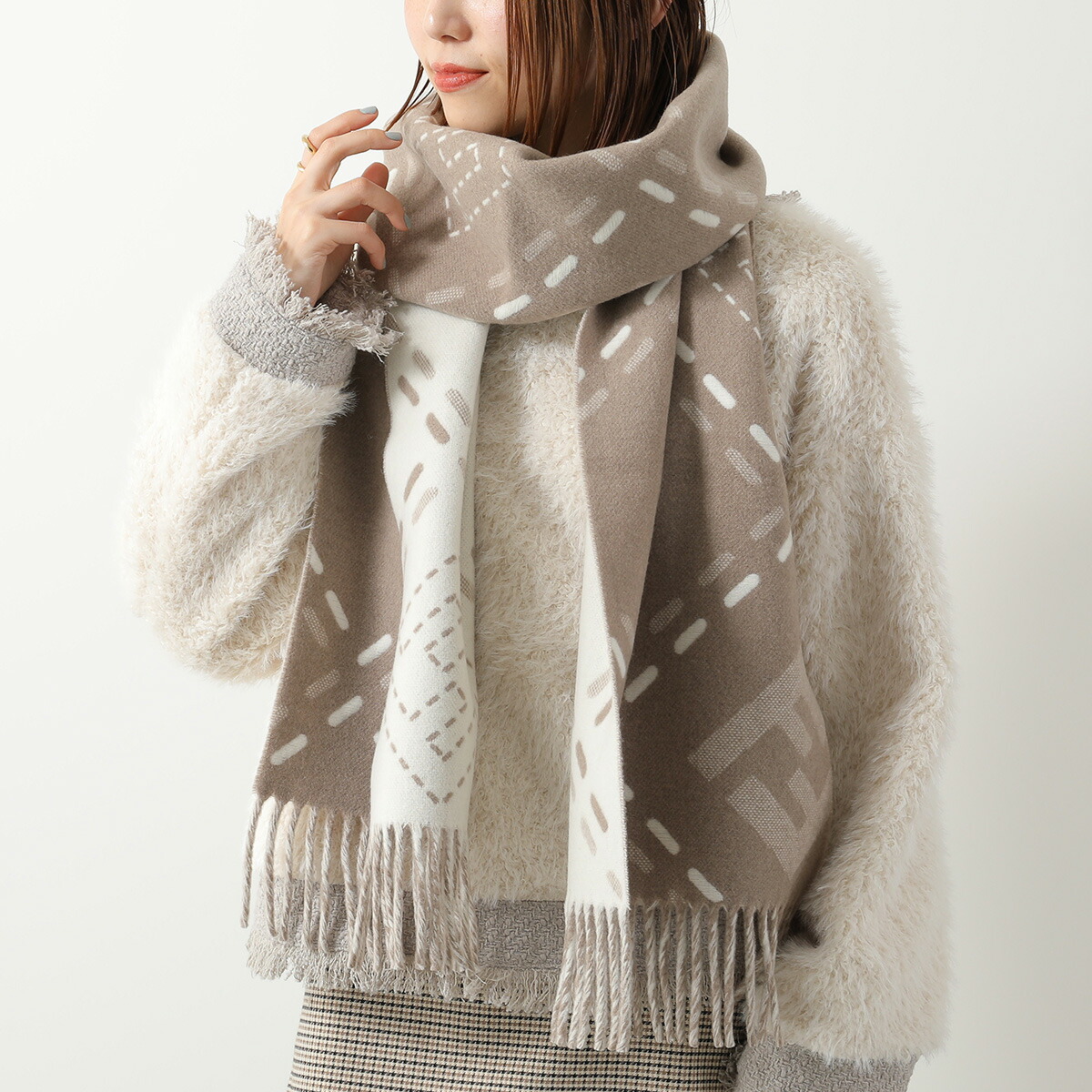 楽天市場】FENDI フェンディ マフラー FXS124 ALGS メンズ ウール FF柄