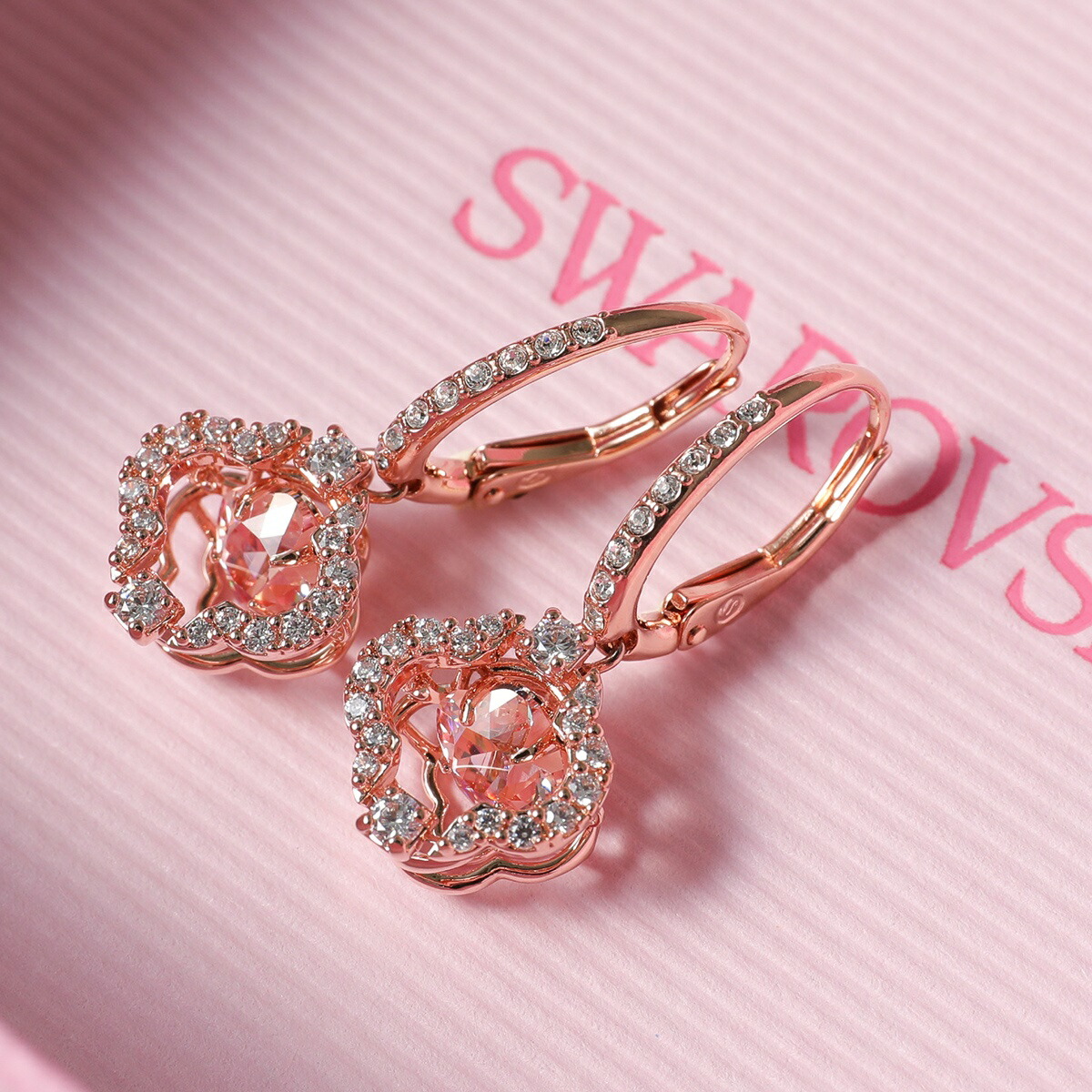 楽天市場】SWAROVSKI スワロフスキー ピアス Dulcis ダルシス 5600778