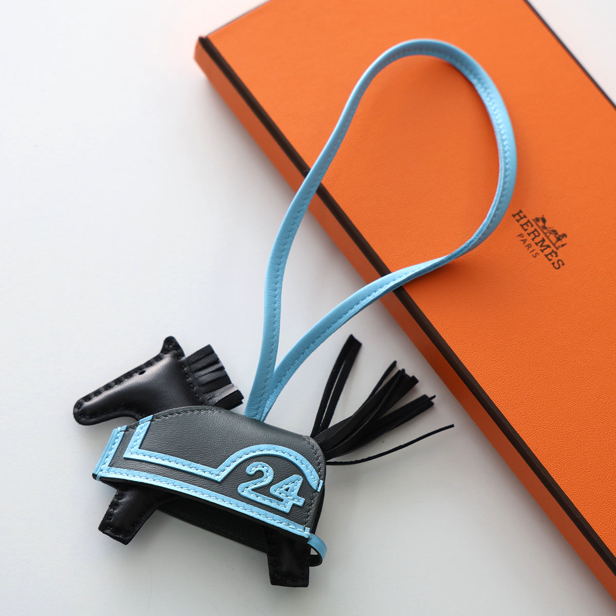 楽天市場】HERMES エルメス チャーム シュエット CHOUETTE