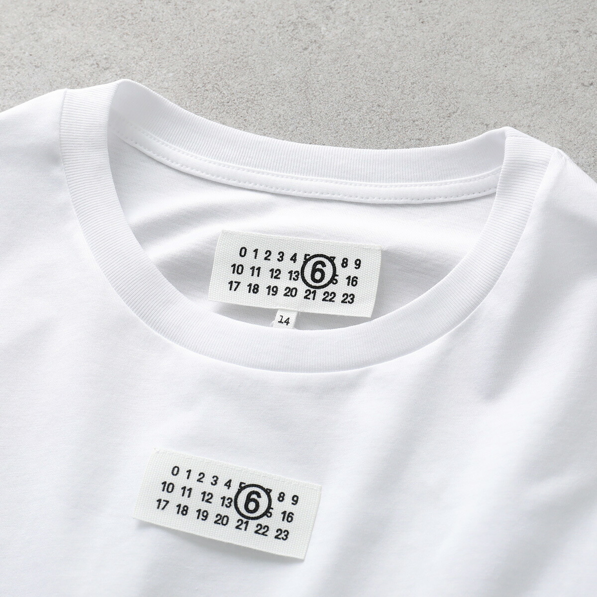 MM6 半袖カットソー 素材感