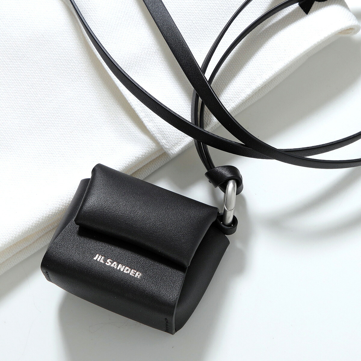 JIL SANDER ジルサンダー イヤホンケース J28VL0006 P5713 メンズ Air Pods エアポッズ レザー ネックストラップ ロゴ 001/BLACK J28VL0006P5713001｜インポートセレクトmusee