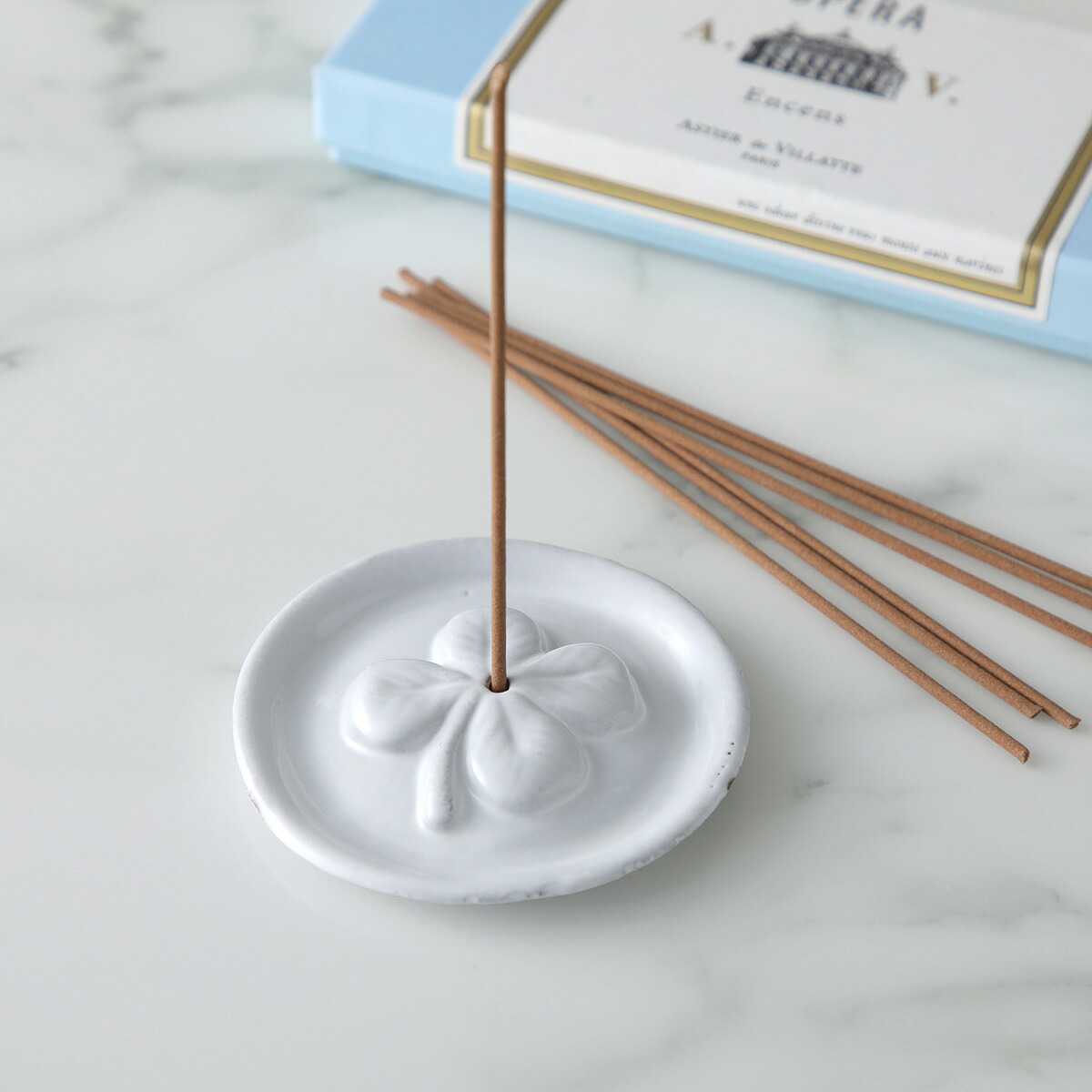 Astier de Villatte アスティエ・ド・ヴィラット インセンスホルダー on Saucer Chance チャンス ENCCHE12 陶器 お香立て 四葉 クローバー 【返品交換不可】 14,450円