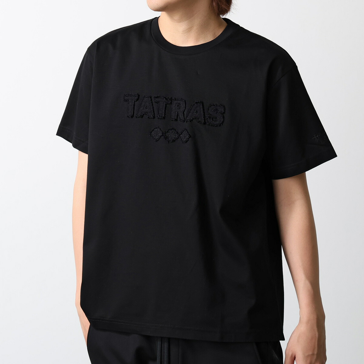 憧れも自負心も、この一枚に。「プラダを着た人でなし」ティーシャツが遂に入荷?