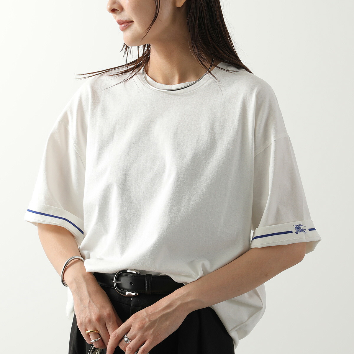 憧れも自負心も、この一枚に。「プラダを着た人でなし」ティーシャツが遂に入荷?
