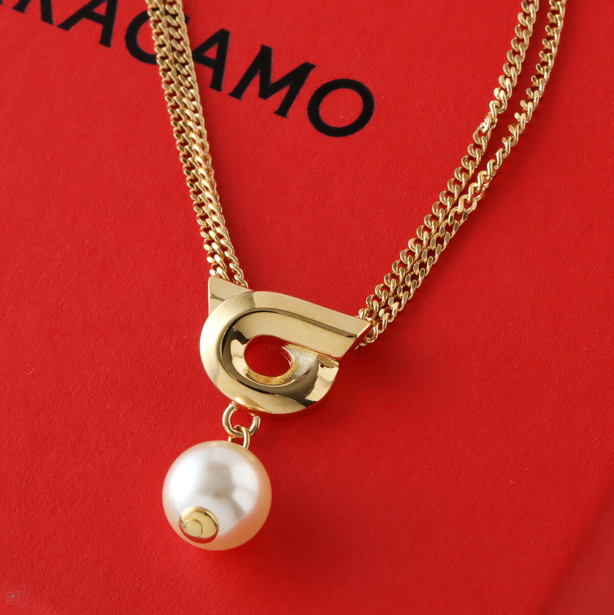 FERRAGAMO フェラガモ ネックレス 760782 776607 レディース ガンチーニ パール ダブルチェーン ペンダント アクセサリー ORO/PERLE【dc_kikaku】|インポートセレクトmusee