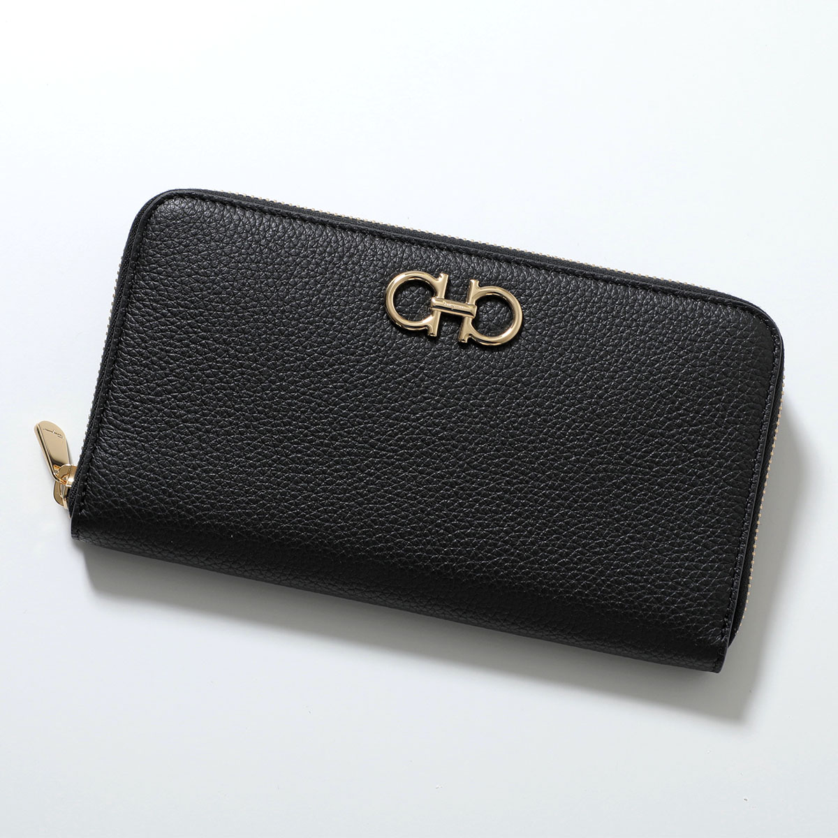 FERRAGAMO フェラガモ ラウンドファスナー長財布 220405 レディース レザー ガンチーニ ロゴ 758661/NERO 【箱B】｜インポートセレクトmusee