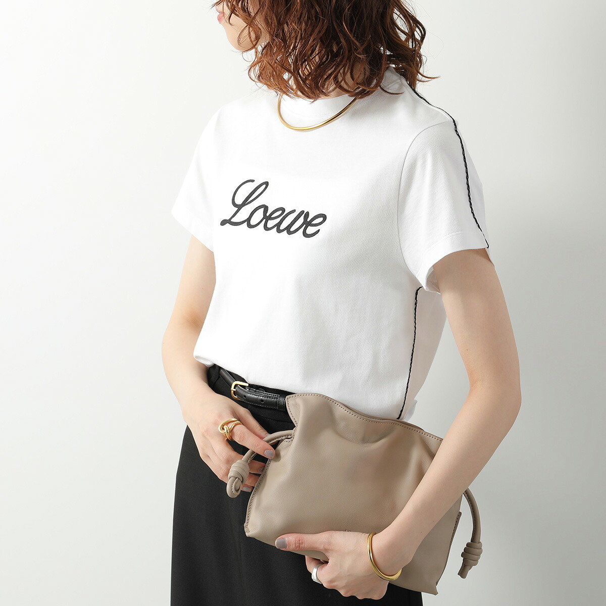 LOEWE ロエベ Tシャツ S359Y22XAC レディース 半袖 カットソー コットン クルーネック ロゴ刺繍 パイピング 2100/WHITE S359Y22XAC2100｜インポートセレクトmusee