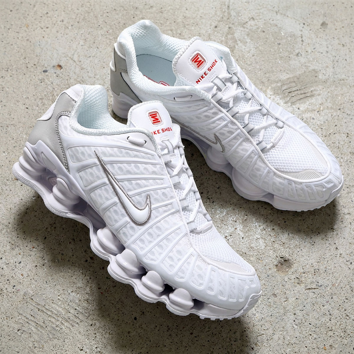 NIKE ナイキ スニーカー SHOX TL ショックス AV3595-100 メンズ ローカット メッシュ 3cm シューズ 靴 WHITE/WHITE-METALLIC-SILVER|インポートセレクトmusee