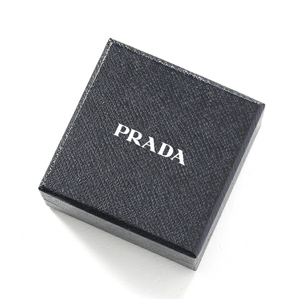 楽天市場 Prada プラダ 1pp301 053 F0002 三角ロゴプレート メタル レザー チャーム キーリング キーホルダー Nero レディース インポートセレクト Musee 楽天市場 Prada プラダ 1pp301 053 F0002 三角ロゴプレート メタル レザー チャーム キーリング キーホルダー Nero レディース インポートセレクト Musee