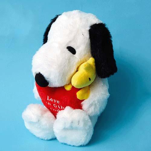 SNOOPY(スヌーピー) チャーリーハグ ぬいぐるみ 182400 ggw725x Amazon.co.jp: 吉徳 SNOOPY(スヌーピー) チャーリーハグ