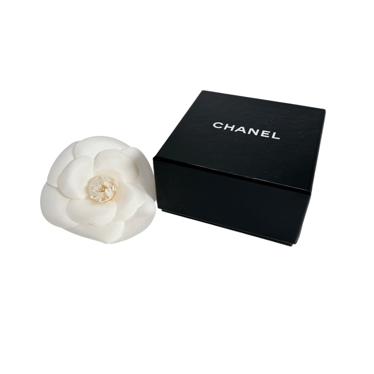 楽天市場】シャネル CHANEL ブローチ カメリア ホワイト