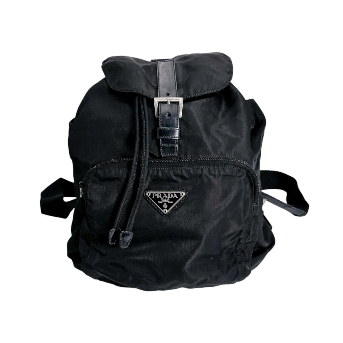 a*♡様 プラダ　リュック　美品　ブラック 超人気✨プラダ リュック バックパック ナイロン 三角ロゴ ブラック