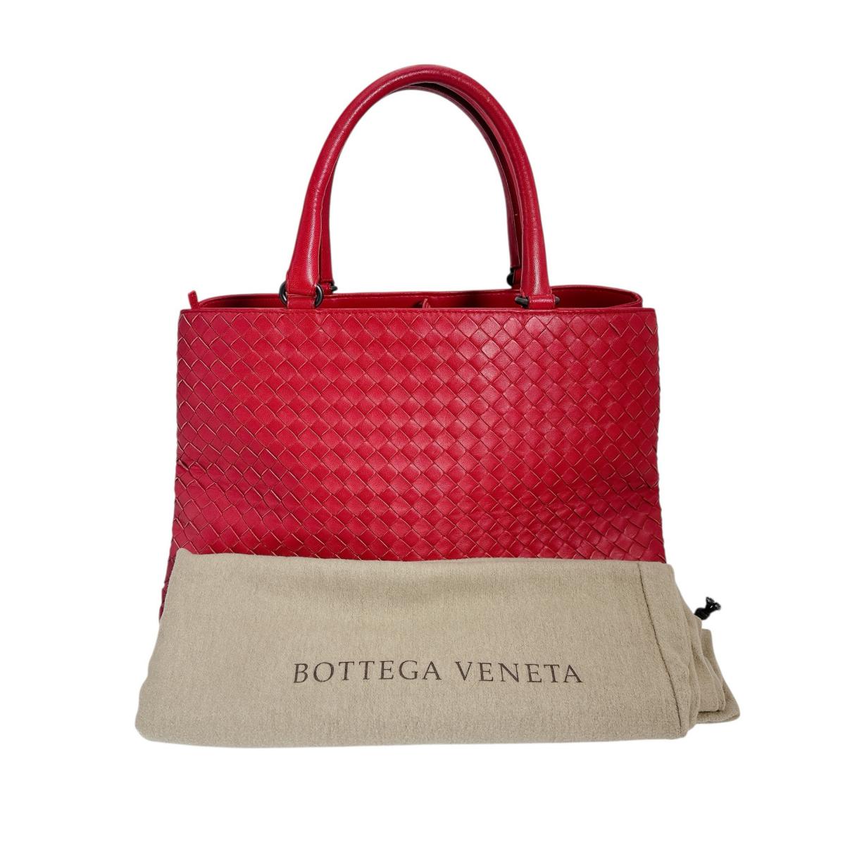ボッテガヴェネタ BOTTEGAVENETA ハンドバッグ ハンドバッグ イントレチャート ラムスキン レッド 【SS】 【中古】｜まつい質舗（福岡の質屋） 52,680円