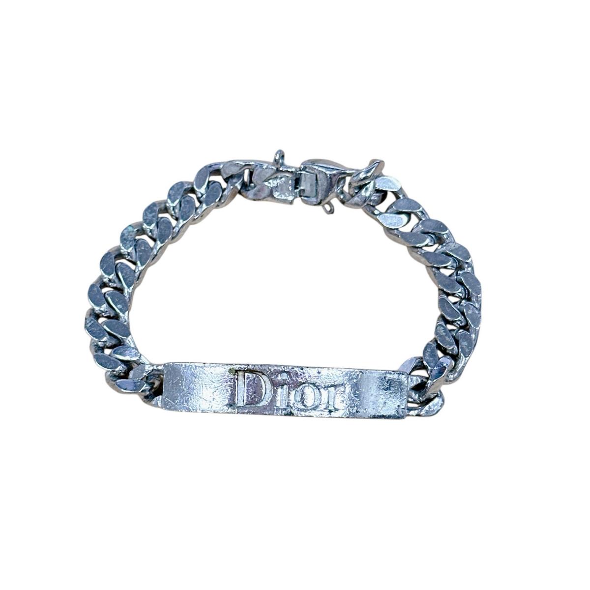 クリスチャンディオール Dior 腕輪 チェーン店 ロゴタイプお皿付き添い人腕輪 Not specified（任じるなし） しろがね色 【SS】 【中古】