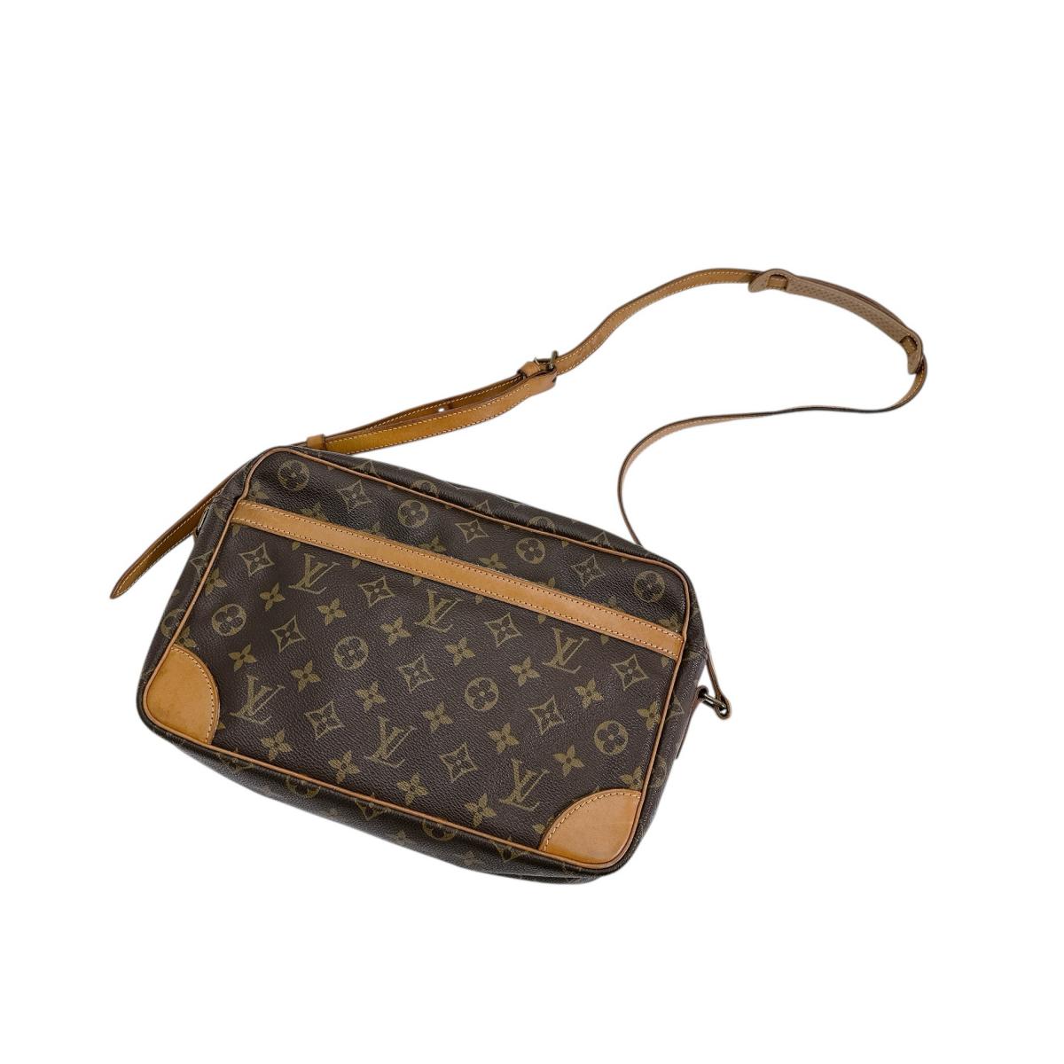 ルイヴィトン LOUIS VUITTON ショルダーバッグ トロカデロ27 モノグラム 曲がった掛け モノグラム帆布 M51274 赤銅色 LV 【SS】 【中古】