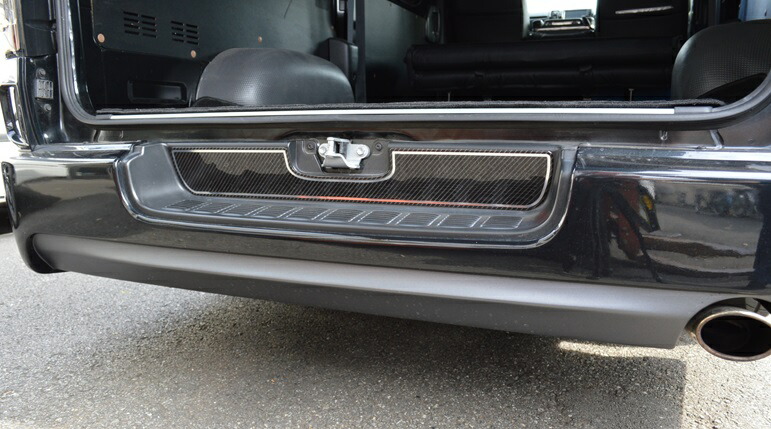 ▽ハイエース 200系☆縞板リアバンパーアルミステップガードⅡ