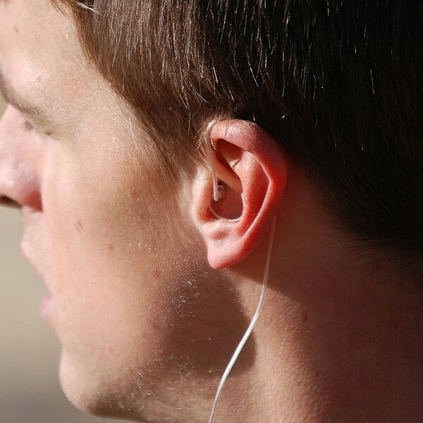 earHero(イヤーヒーロー) / earHero 地球で最も安全性のあるなイヤ電話機夏休特別