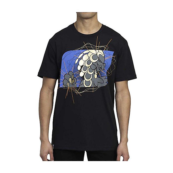 Pokemon Center(ポケモンセンター) / ジャラランガ スリークブラック Tシャツ (大人用/2XLサイズ) by Powerhouse Pokemon夏休スペシャル|ミュージックハウス フレンズ