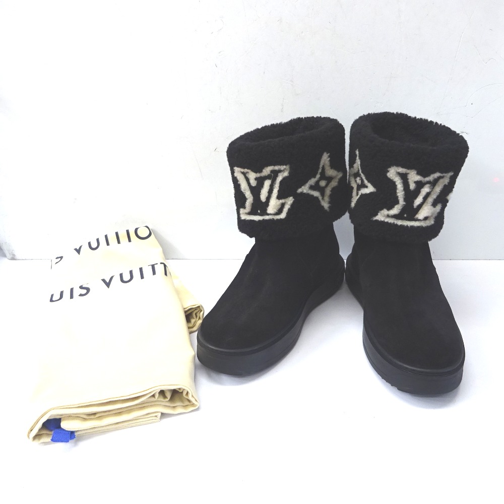 Louis Vuitton 1AACHT Snowdrop Flat Ankle Boot