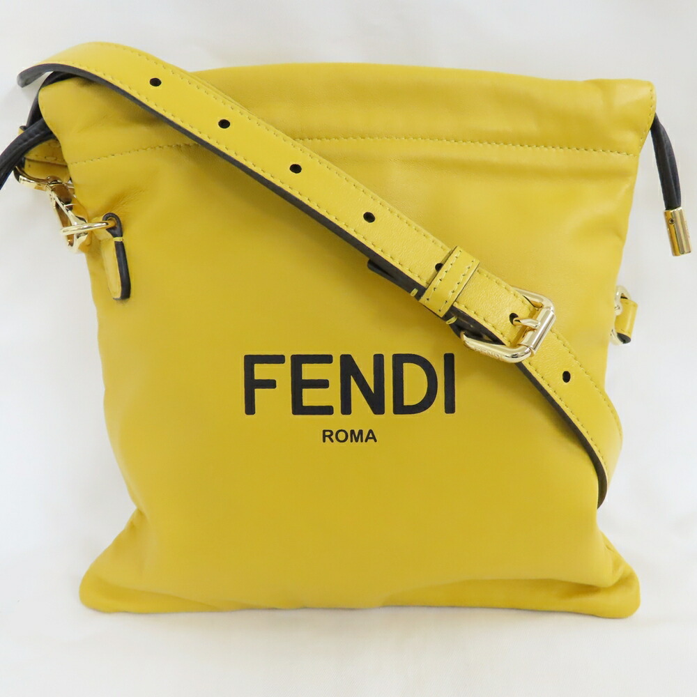 FENDI フェンディ バゲット スリム クラッチバッグ ロゴ 関税込 楽天市場】【未使用品】フェンディ【FENDI】バゲット スリム