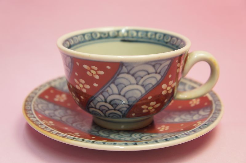 楽天市場】五代 佐藤走波 染錦絵変わり コーヒー碗皿揃 : 食器のみつはた