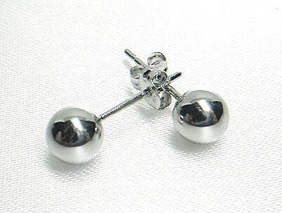 プラチナ シンプル 5mm 丸玉 ピアス|Graceみわ