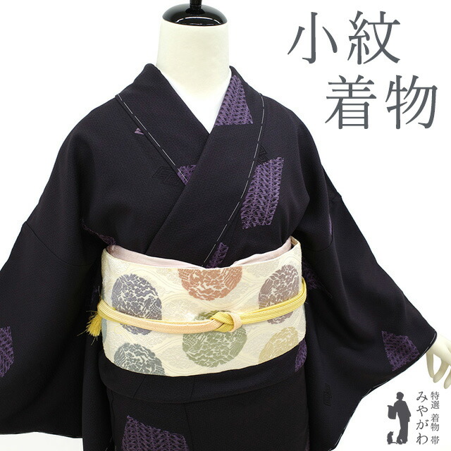 ★未使用★小紋　着物　正絹 楽天市場】【新古品】 小紋 着物 未使用 正絹 袷 手染め 黒紅色地 蝶
