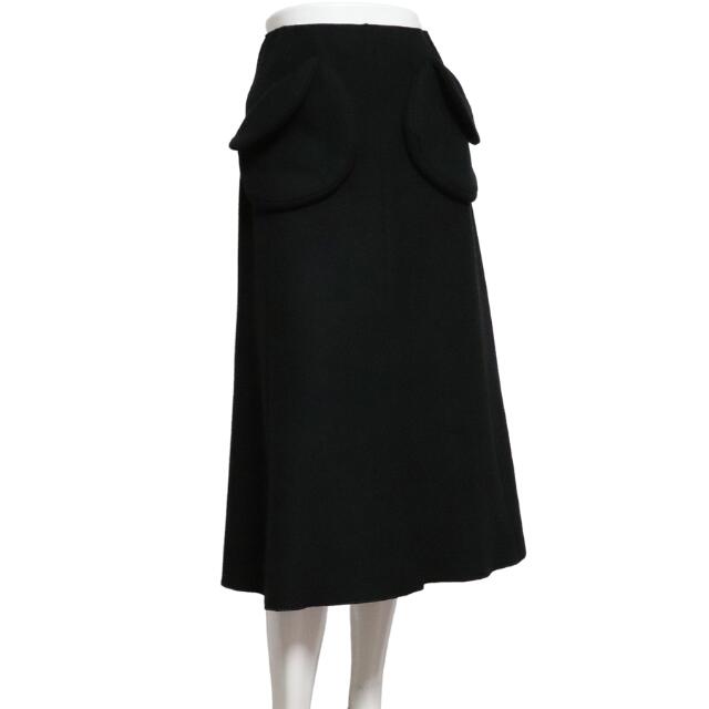 美品【中古】マークジェイコブス MARC JACOBS フレアスカート スカート ミモレ丈 表記 0号 9号 M 相当 黒 ブラック 毛 ウール素材 厚手 伸縮性 ストレッチ 無地 シンプル 上品 大人 アメリカ製 お出掛け 30代 40代 50代 秋 冬 秋冬 ボトムス レディース|フルフルマーケット