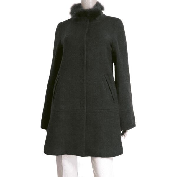 美品【中古】ギャバジンK.T Gabardine K.T スタンドカラーコート ウールコート コート レディース 表記 11号 40号 L 相当 グレー 毛 ウール フォックスファー シンプル 無地 ロング丈 お洒落 おしゃれ 上品 大人 女性 秋 冬 秋冬 アウター 30代 40代 50代｜フルフルマーケット