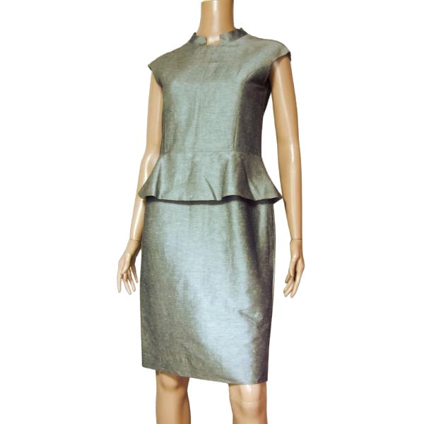 新品同様【中古】ウンガロ ungaro ワンピース 表記 38号 9号 М 相当 古着 グレー レディース 春 夏 春夏 ノースリーブ 麻混 リネン 膝丈 ひざ丈 シンプル 日本製 大人 女性 30代 40代