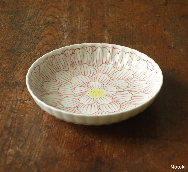 楽天市場】有田焼 染付牡丹菊型4.5寸皿 : 有田焼や心器