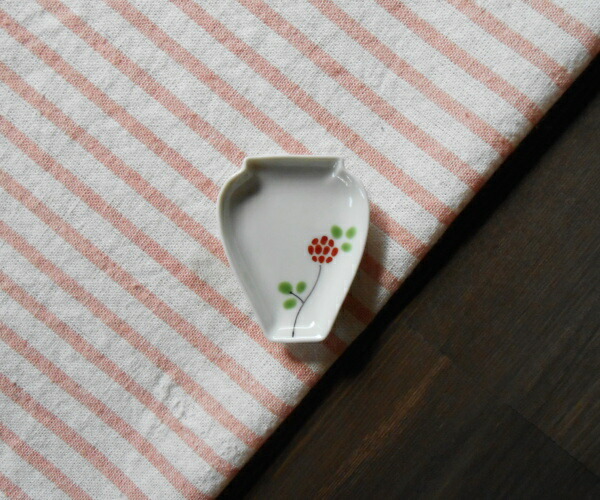 楽天市場】伊万里焼 染付木瓜形手塩皿 : 有田焼や心器