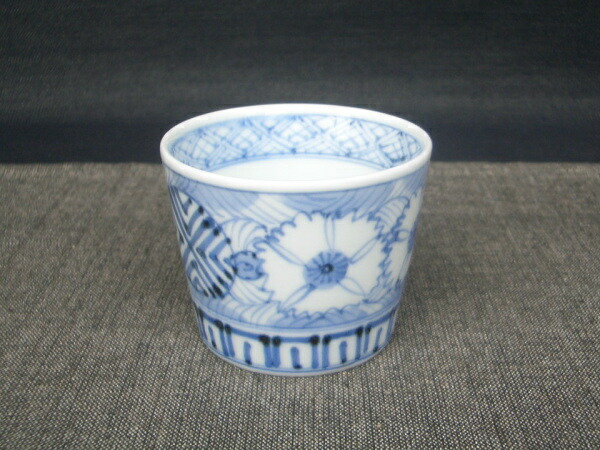 楽天市場】有田焼 染付古伊万里花唐草 そば猪口(ちょこ) : 有田焼や心器