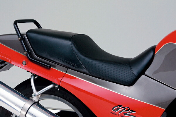 【送料無料】 デイトナ COZYシート(COMP) GPZ900R/GPZ750R/NINJA ディンプルメッシュ (46169)｜ＭＰＣストア 27,475円