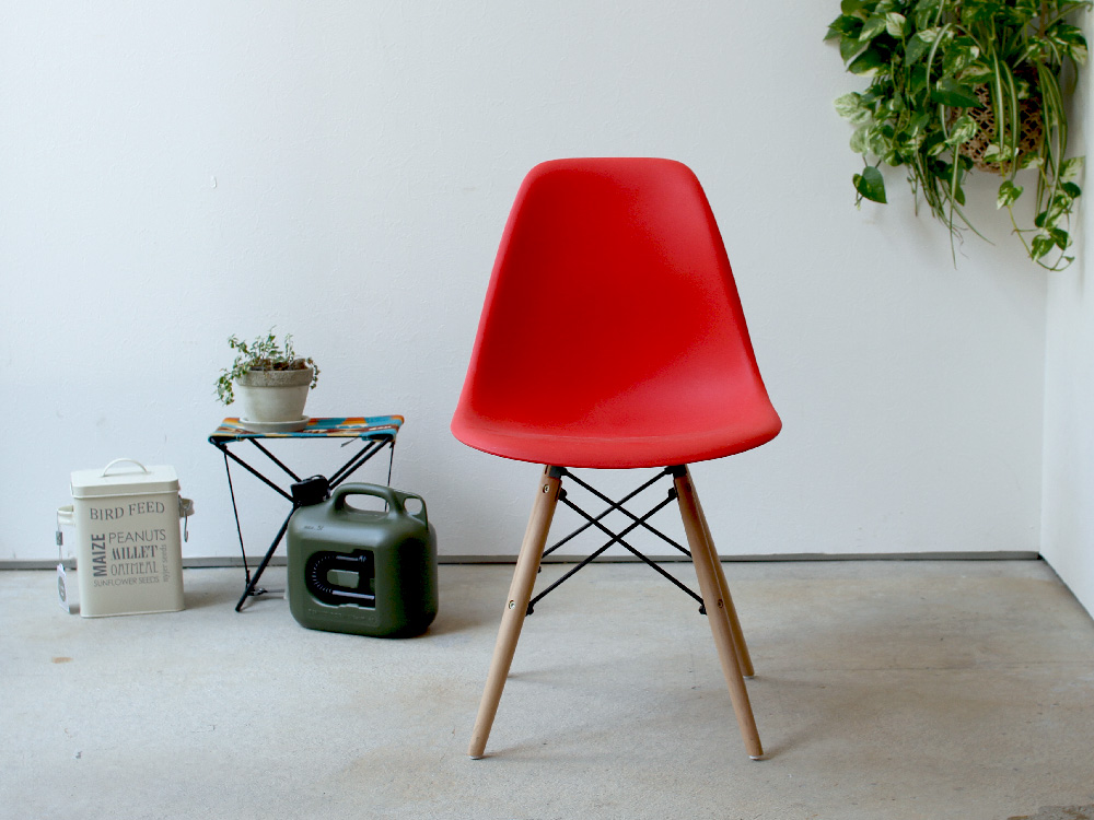 【楽天市場】イームズ シェルチェア ダイニングチェア 椅子 チェアー DSW eames 木脚 ナチュラル 15色 おしゃれ シンプル 北欧