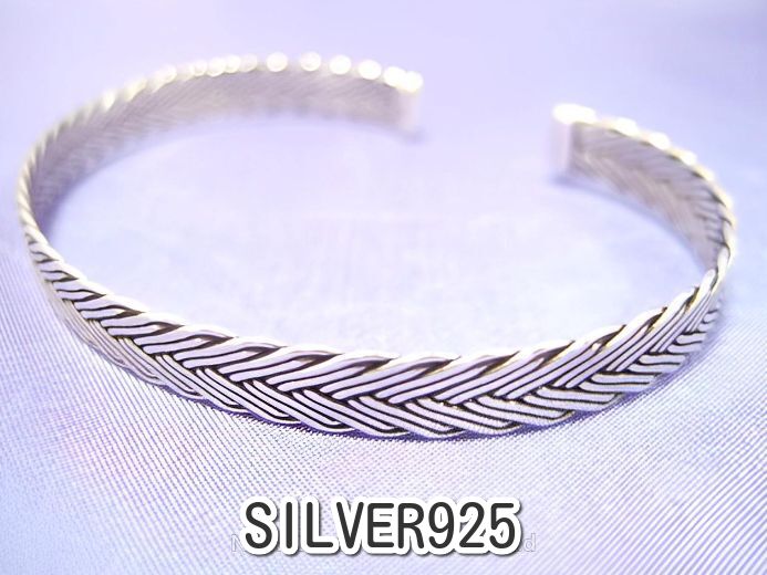 横浜最新 しろがね色925SILVER♪引き付けるの銀ぬい目飾りつけバングル  11ｇ巾 7粍 メンズレディース 貨物輸送無料腕輪4