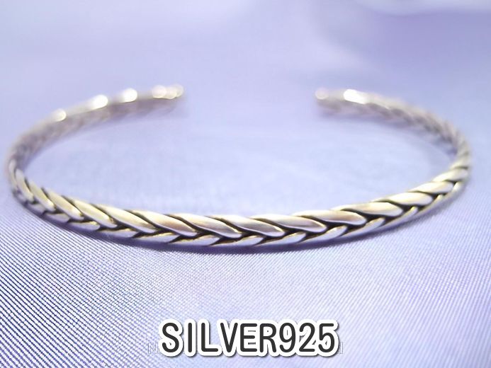 横浜最新 しろがね色925SILVER♪引き付けるの銀V字ぬい目飾りつけバングル  9.3ｇ 巾4.4粍 メンズレディース 貨物輸送無料腕輪13