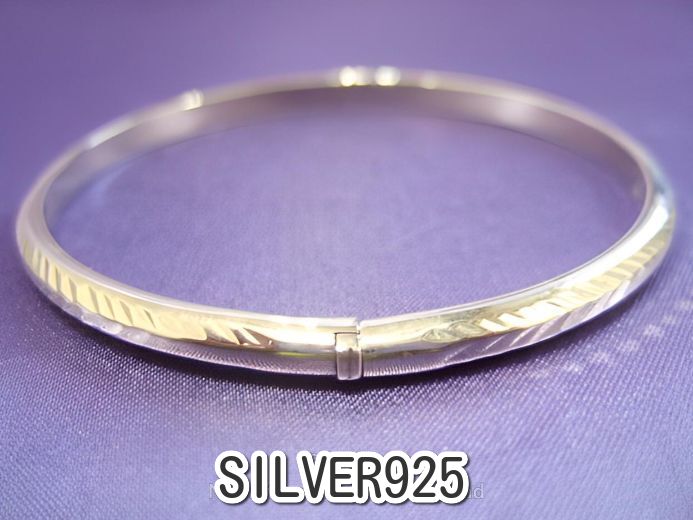 横浜最新 しろがね色SILVER925銀 開く鏡面キラキラとり捨てる♪引き付けるの銀バングル 8.1ｇ 巾4粍 メンズレディース 貨物輸送無料腕輪7