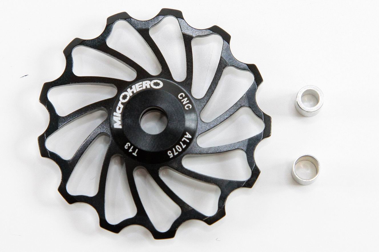 【【即納】マイクロヒーロー MicrOHERO 超回る セラミックベアリング アルミ プーリー 13T ブラック 自転車 自転車パーツ  虹橋サイクリング