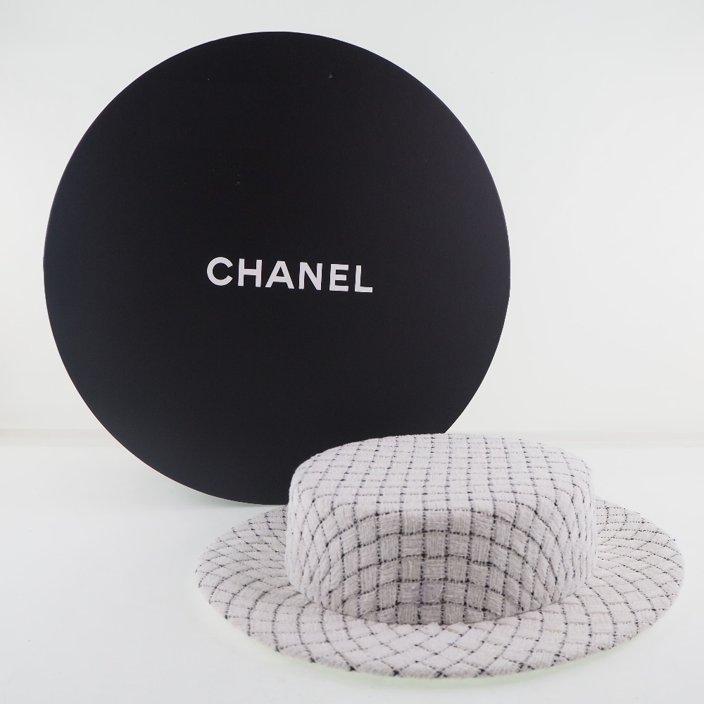 CHANEL】シルクプリントハット-