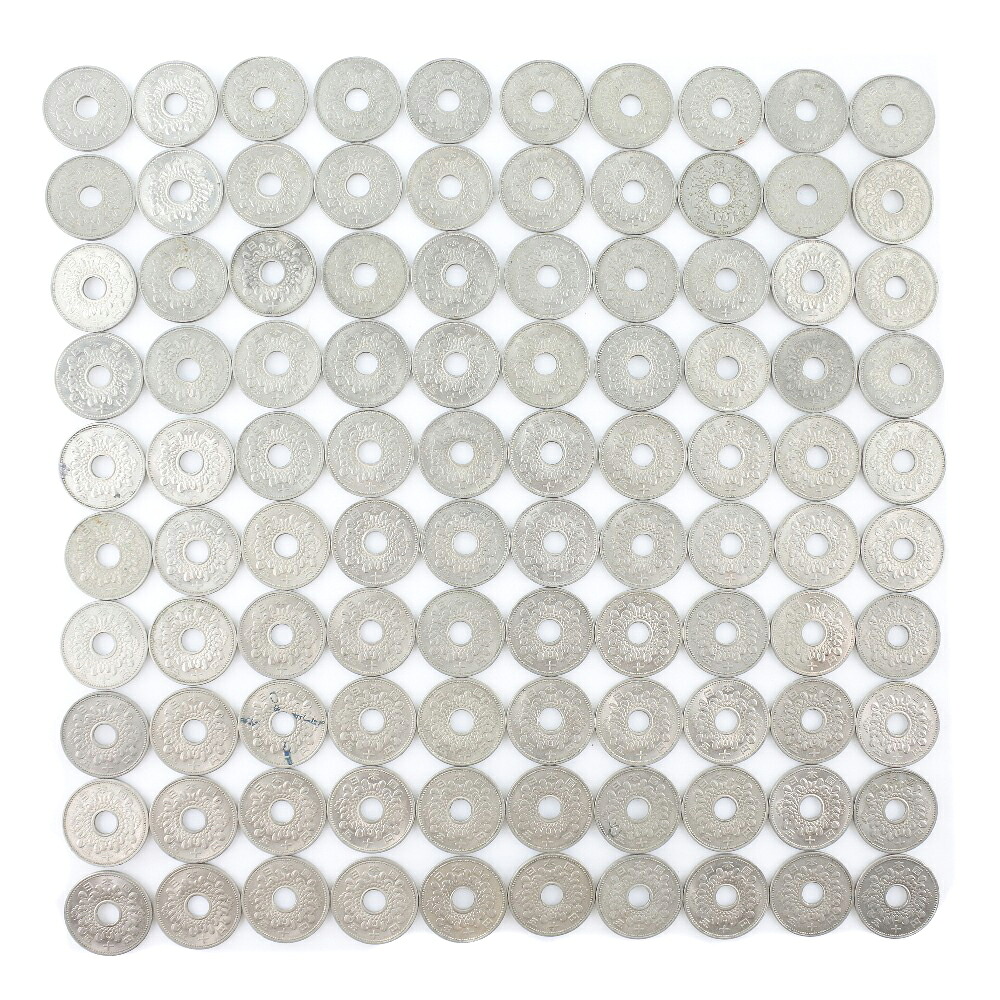 大蔵省 Ministry of Finance 穴あき 50円玉 貨幣 100枚 Perforated 50 yen coin _【中古】｜質にしきの【ブランド販売・買取】