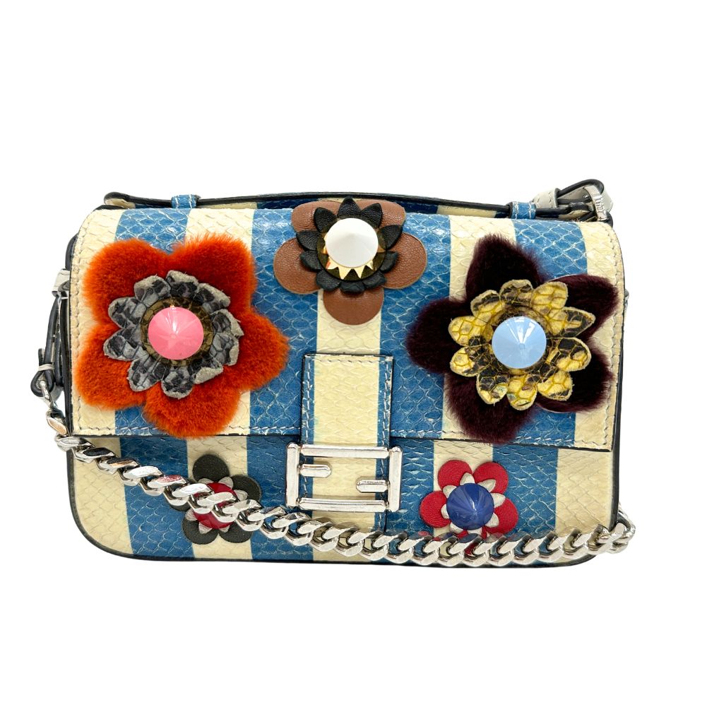 フェンディ FENDI ショルダーバッグ フラワーランド 2016SS パイソン 茶 斜め掛け マグネットタイプ レディース【中古】｜質にしきの【ブランド販売・買取】