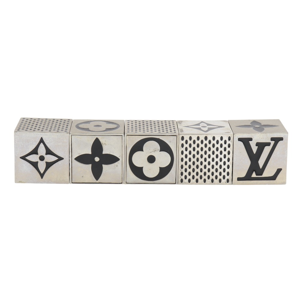 上　ヴィトンモノグラム　パテキ（木製パズル）箱有ノベルティ 楽天市場】【未使用品】LOUIS VUITTON ルイ ヴィトン パテキ