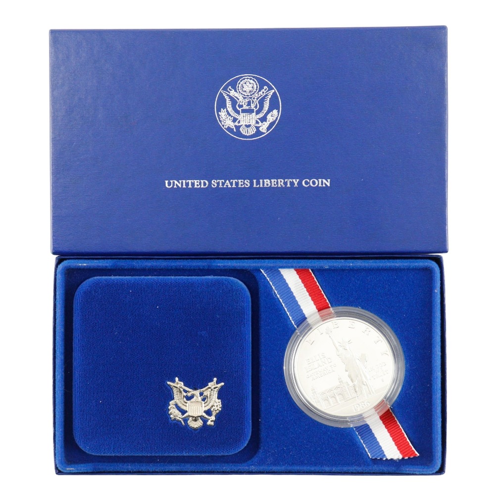 【スーパーセール10％OFF対象】united states liberty coin 1986year 貨幣 アメリカ 自由の女神 プルーフ銀貨 1ドル 100周年記念 シルバー  united states liberty coin 1986year _【中古】ランク