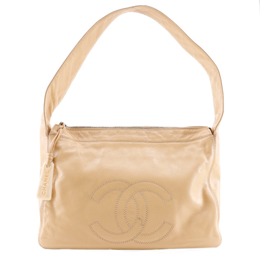 シャネル CHANEL ココマーク ショルダーバッグ ラムスキン イタリア製 ベージュ 肩掛け A5 ファスナー COCO Mark レディース【中古】